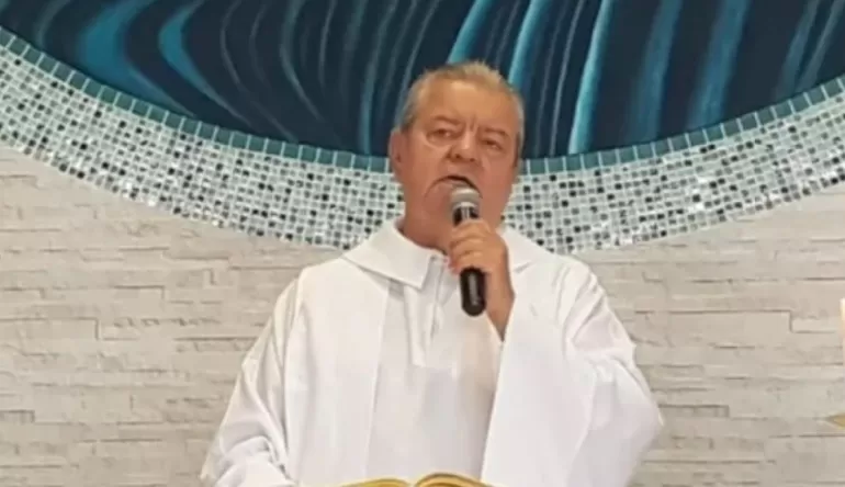 Ex-padre é condenado por estupro contra mais de 60 vítimas