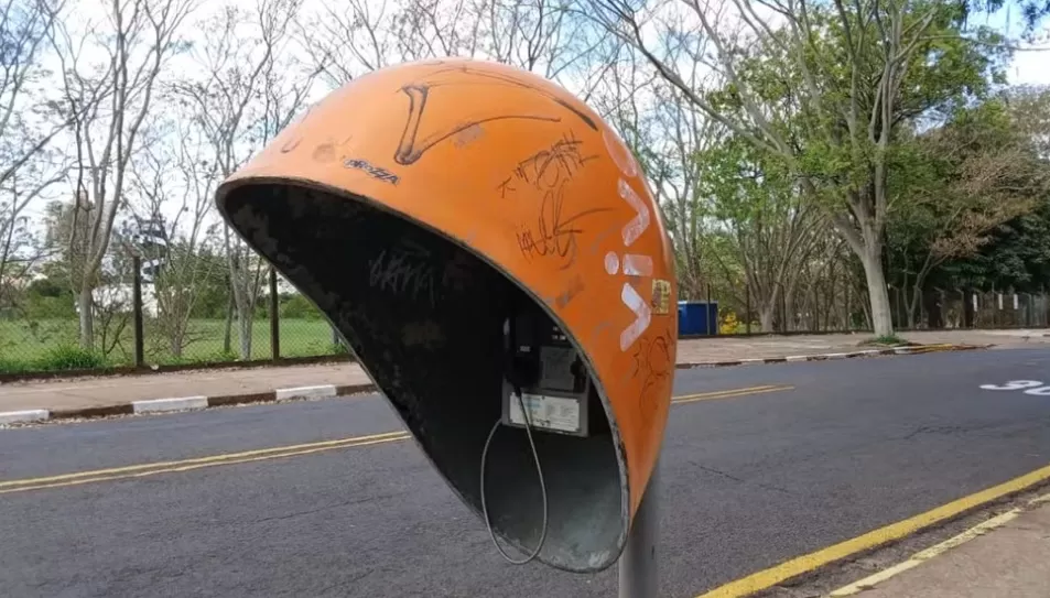 Orelhões serão retirados das ruas de todo o Brasil até o fim de 2026