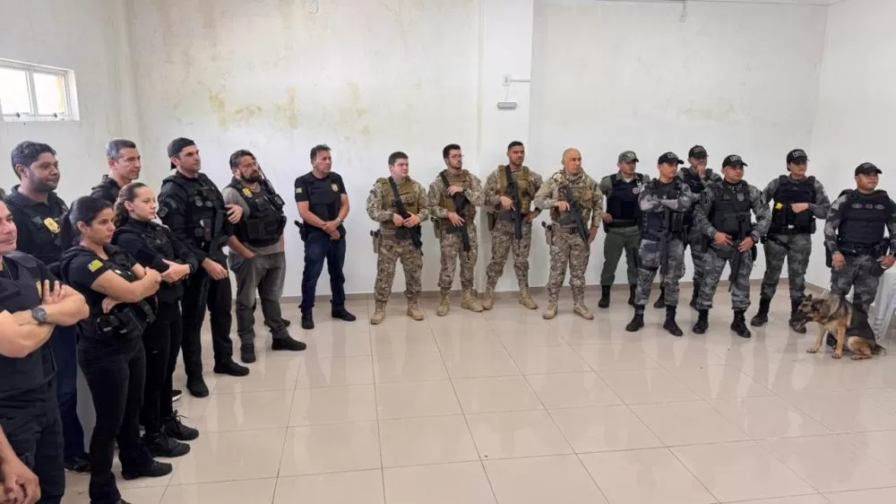 Operação Magna cumpre mandados e bloqueia bens de família investigada por tráfico em Piripiri