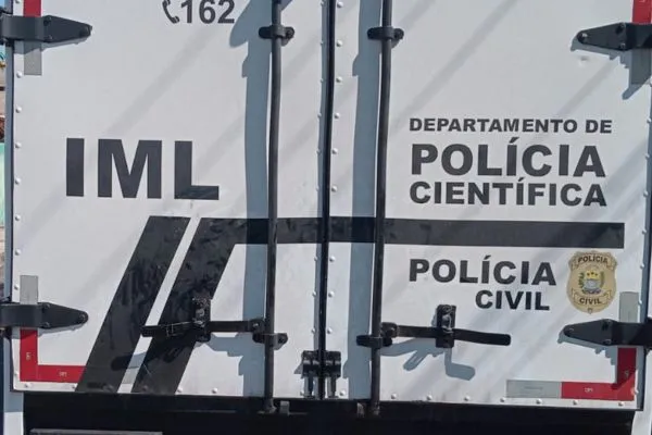 Mulher é morta a tiros dentro de residência em Luís Correia, no litoral do Piauí