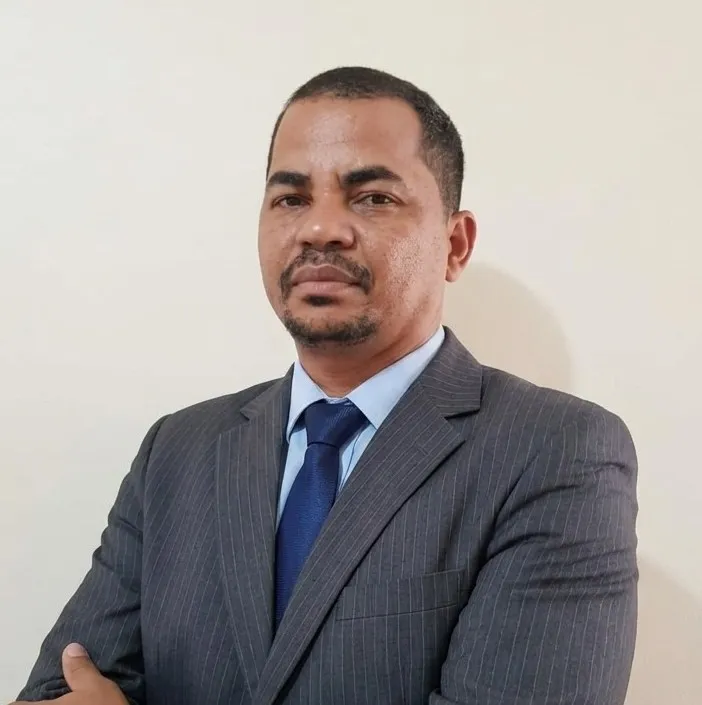 Adilson Carlos